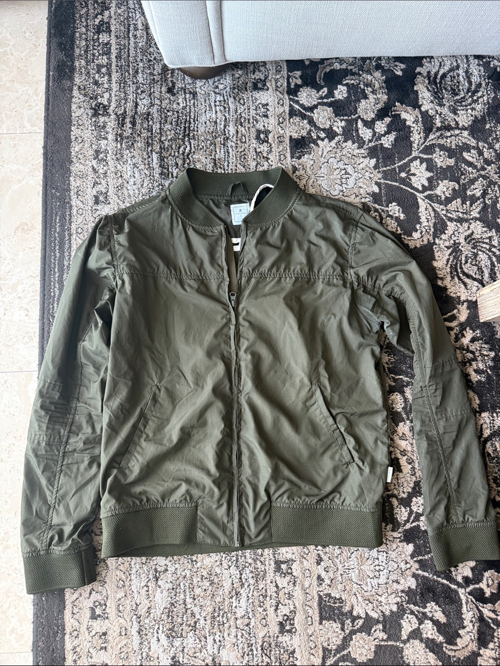 Scalpers size large Men's Olive Bomber Jacket - Lightweight Zip Front